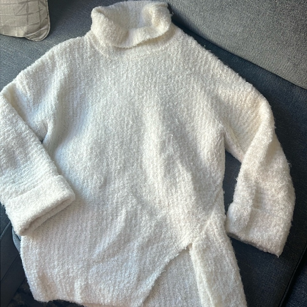 Oversized Tunic Turtleneck sweater - Express - size small